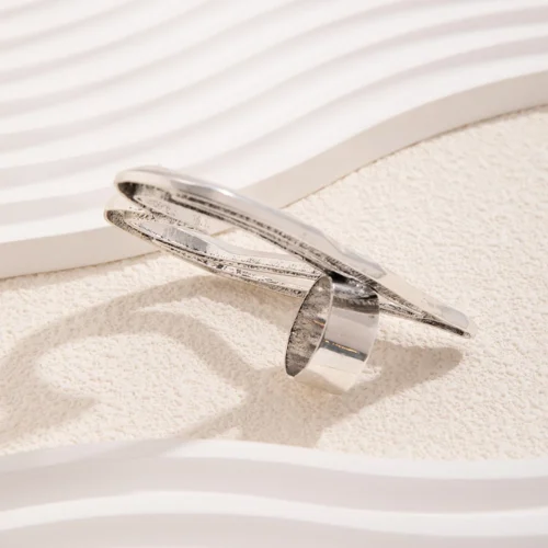 Chic Large Double Hearts Ring – Trendy Statement Jewelry for Women