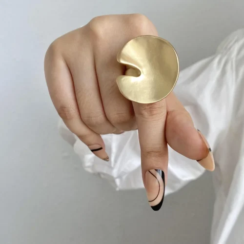 Bold Elastic Rope Adjustable Rings – Irregular Geometric Matte Gold Chunky Jewelry for Women and Men