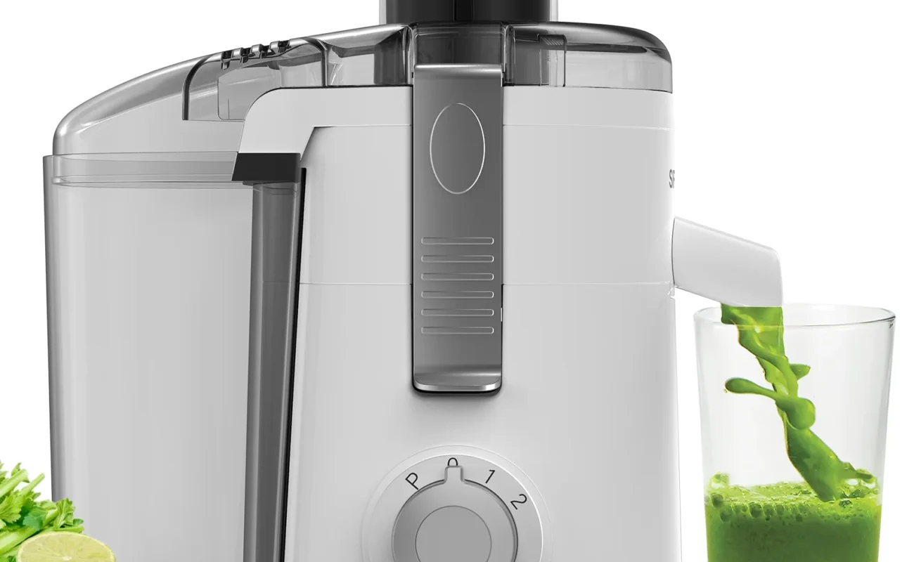 Compact Centrifugal Juice Maker - 3-Speed Juice Extractor for Fruits & Vegetables, User-Friendly, Easy-Clean, White