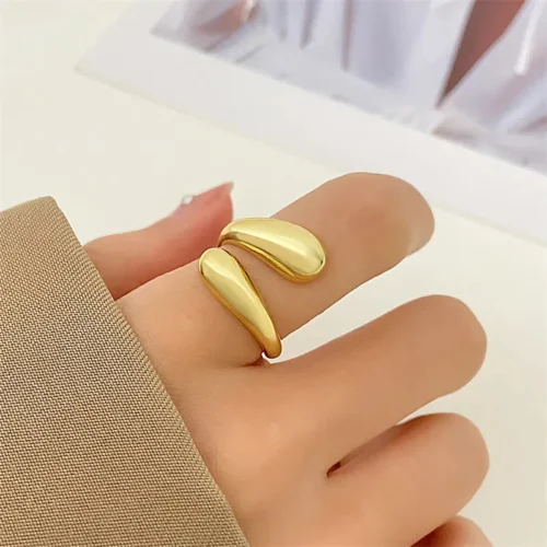 Stunning Fashion Designer Water Drop Ring – Gold & Silver Luxury Jewelry for Women