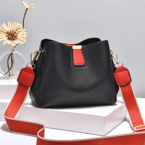 New Luxury Designer Women's Shoulder Bags | Leather Bucket Purses and Crossbody Handbags