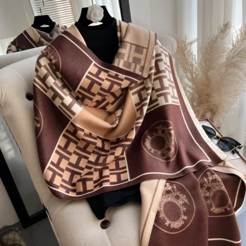 Elegant Luxury Warm Pashmina Scarf for Women – Stylish Winter Accessory