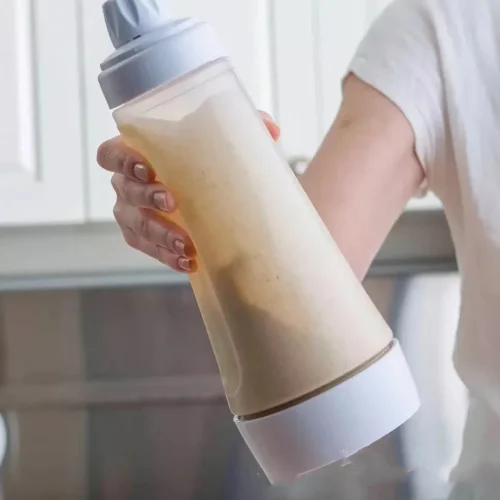 Effortless Hand Flour Mixing Bottle – Essential Kitchen Tool for Home and Restaurants