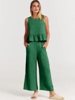 Elegant Sleeveless Pleated Vest with Wide-Leg Cropped Pants Casual Suit