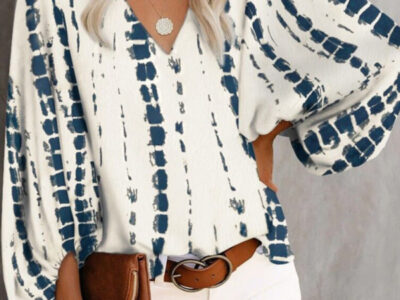 V-Neck Casual Printed Lantern Sleeve Top