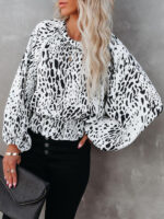 Chic Leopard Printed Round Neck Casual Top