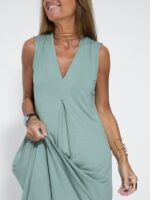 New Solid Color Pullover V-Neck Dress for Any Occasion