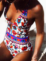 Fashionable One-Piece Printed Backless Swimsuit with Strappy Design