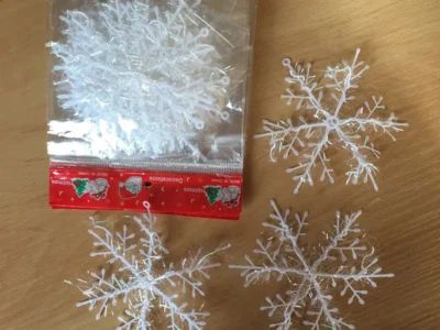 30pcs 11cm Artificial Snowflakes – Christmas Tree Decor & Home Decorations for Noel