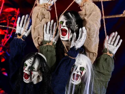 New Halloween Creeping Ghost Decoration – Long Hair Ghost Hanging Prop for Haunted House Atmosphere and Secret Room