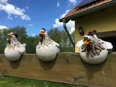 Funny Chicken Fence Decor - Resin Hen Sculptures for Garden, Farm Yard, Courtyard, and Housewarming Home Decorations