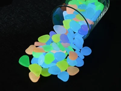 50/100Pcs Glow in the Dark Garden Pebbles - Decorative Glow Stones for Sidewalk, Lawn, Patio, Fish Tank, and Aquarium