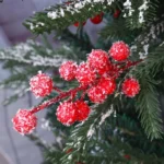 Artificial Holly Berry Picks with Snowflake Glitter – Christmas Tree, Wreath, Craft & Wedding Decor