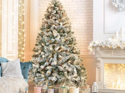 6ft Pre-Lit Snow Flocked Christmas Tree – 250 Warm Incandescent Lights, Foldable Stand
