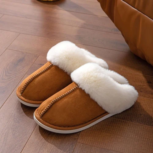 Women’s Winter Faux Suede Slippers – Closed Toe, Warm Fur, Soft Sole House Shoes for Comfort